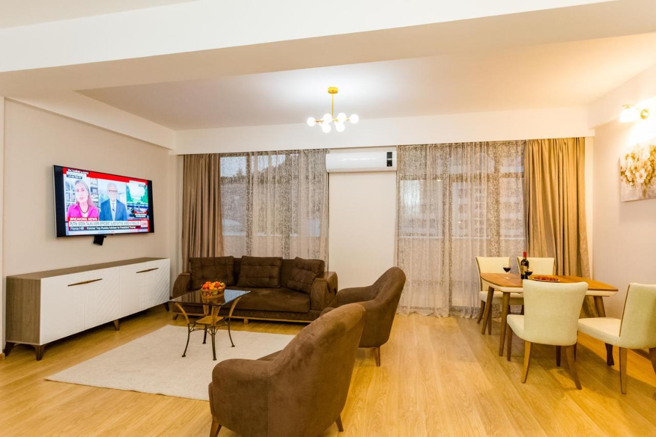Central Comfort Place L 트빌리시 외부 사진
